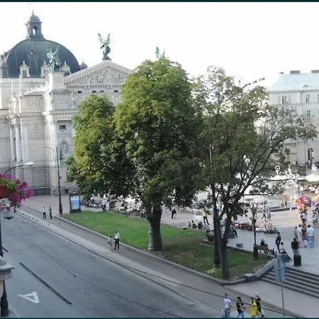 Квартира У Центрі Львова Поруч Госпіталю По Вул Руська 16 * Lemberg