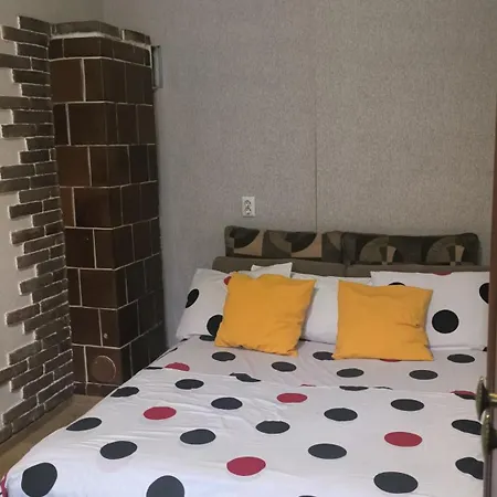 близько до центру: Franka Street Apartment